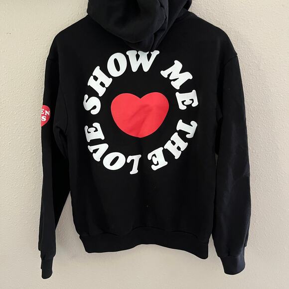 Talentless Hoodie Sweatshirt Black Show Me Love Hooded sweatshirt - Picture 1 of 9